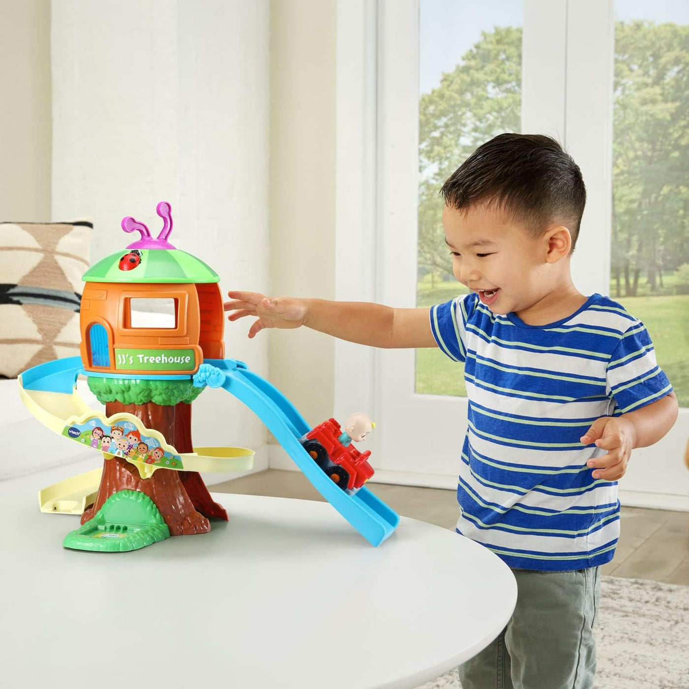 Baibi Wise: by CoCoMelon Go! Go! Smart Wheels Treehouse Track Set